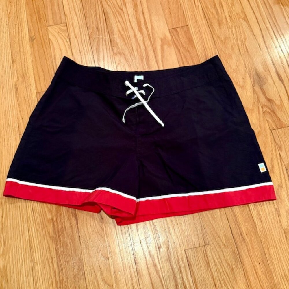 LUCY black board shorts, L/XL